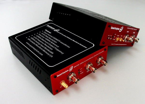 通道數(shù)：2 最高頻率：120MHz ；樣本率：500MSPS ；輸出波形：正弦，三角，鋸齒，方波，脈沖，  噪聲，  直流等 ；頻率分辨率：1  μHz ；垂直分辨率：16bit 
