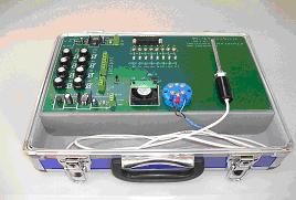 用多種軟件構(gòu)建虛擬儀器測量測控系統(tǒng)，含接口卡、各類傳感器和執(zhí)行機構(gòu)及調(diào)理電路等硬件。